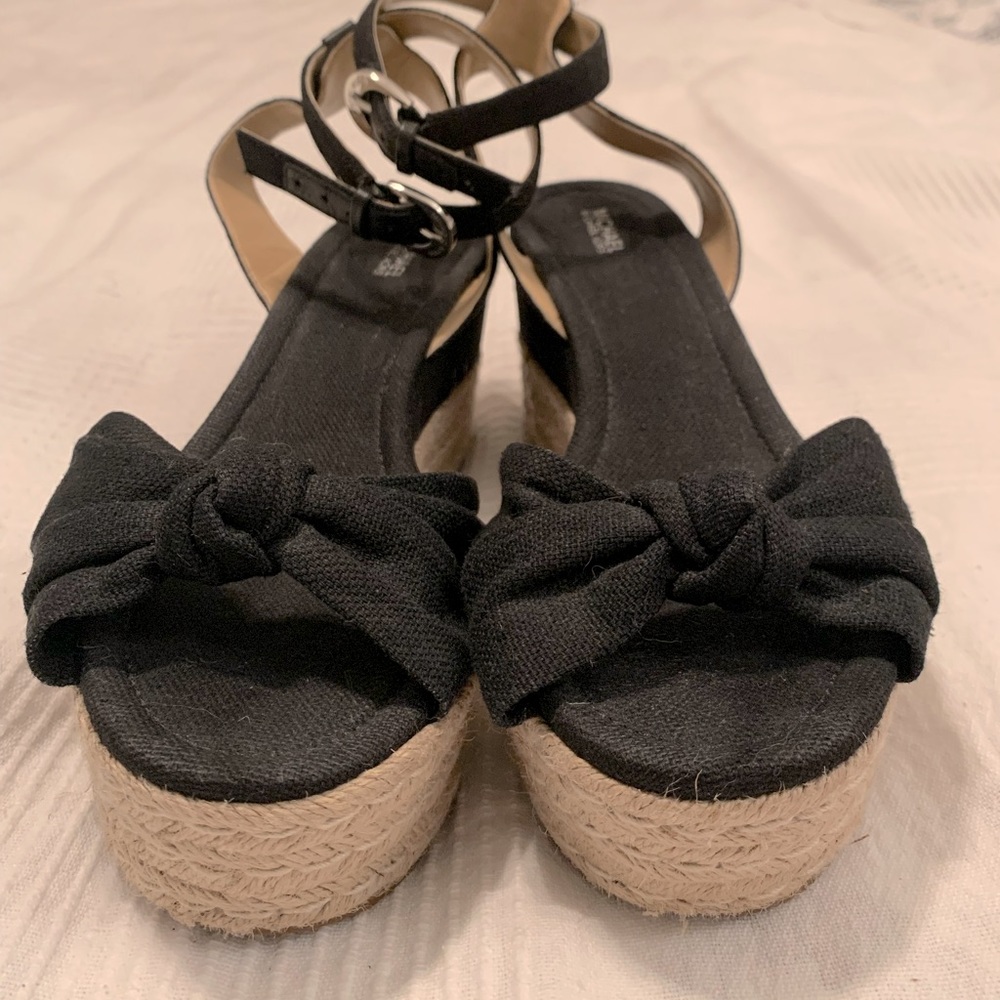 Michael Kors summer black linen& canvas shoes size 10.5